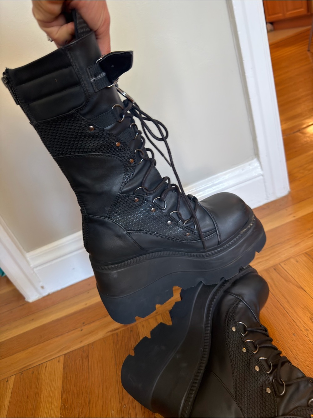 Demonia High Rise Shaker Boots - Rave Combat - Picture 6 of 7
